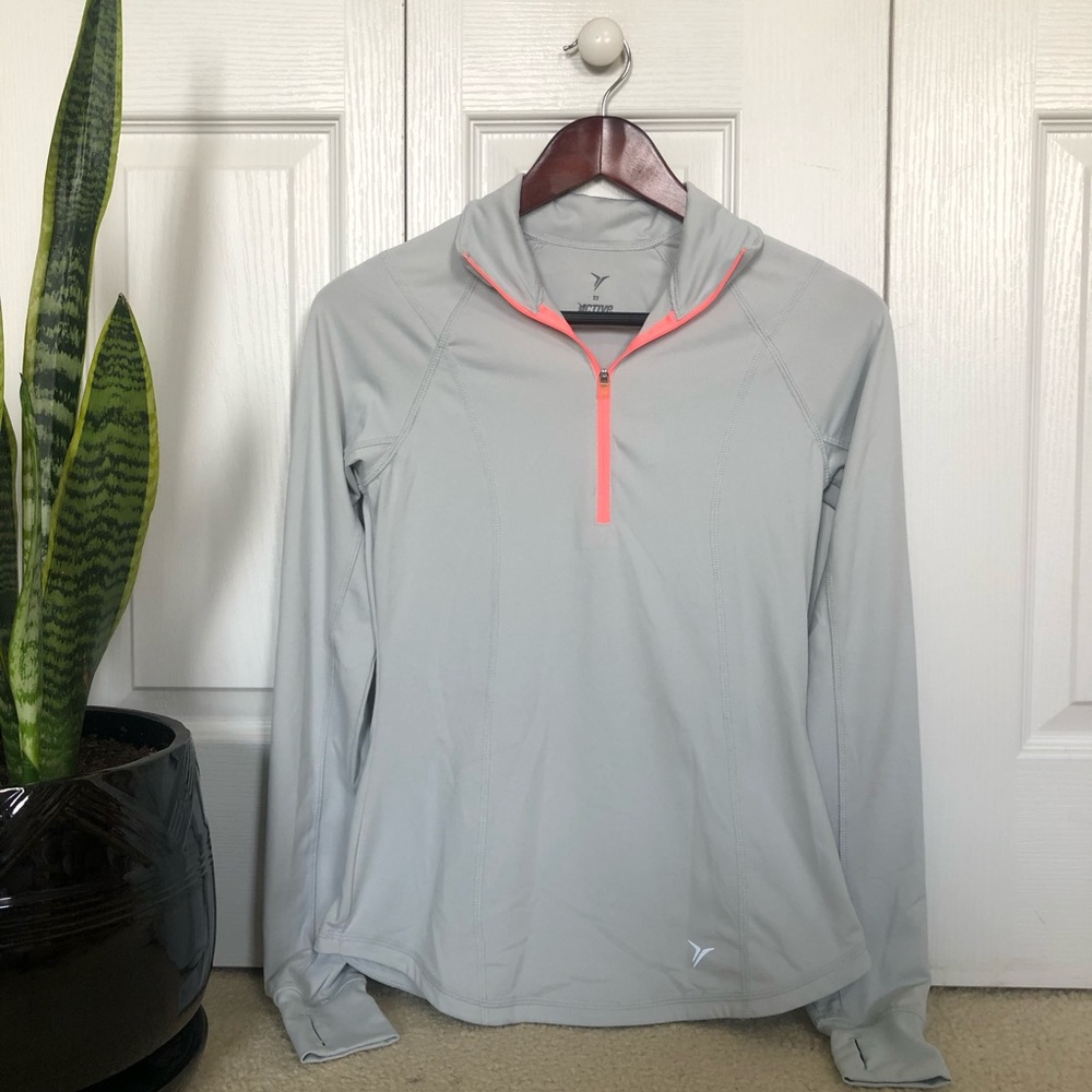 OLD NAVY Active Top